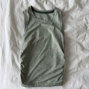 Lululemon License to Train tight-fit Tank Top